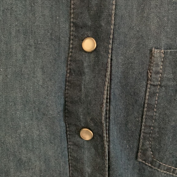 Prototype button down - Picture 7 of 7